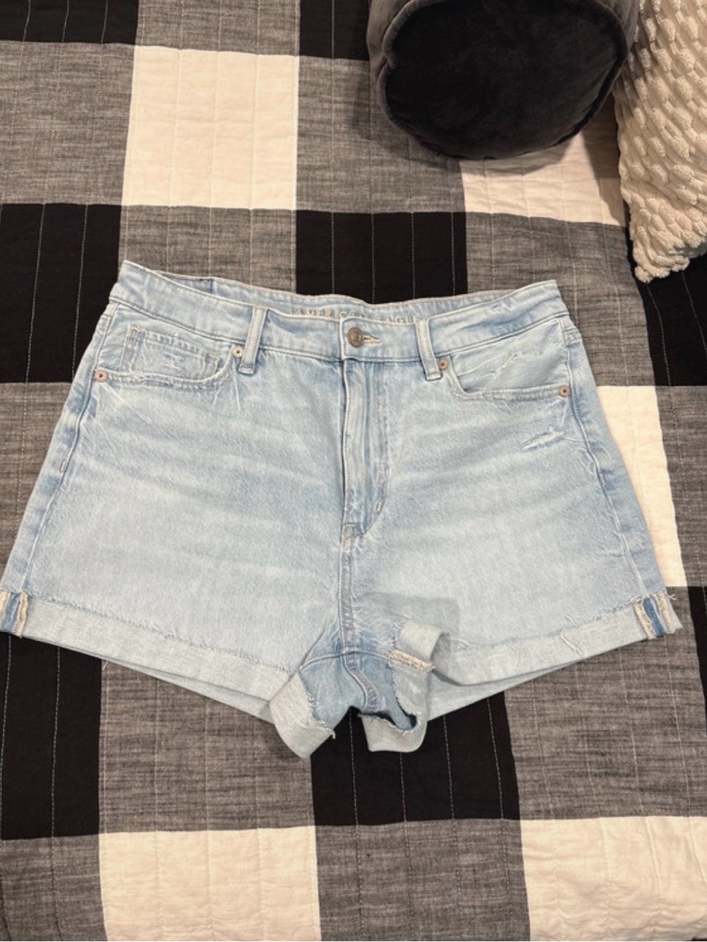 American Eagle Outfitters Light Wash Denim Rolled Cuff Shorts